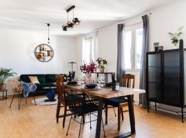 A picture of the hotel: Hybrid Work-Play Retreat - 2BR, 1B central Kreuzberg