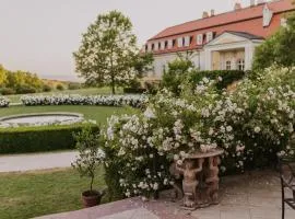 Hotel Château Bela