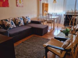 होटल की एक तस्वीर: Apartamento 3 dormitorios