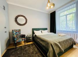 Hotel Photo: Апартаменты MOON APARTMENTS - SEIFULLINA 500