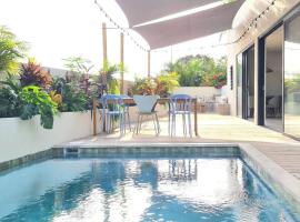 รูปภาพของโรงแรม: Boutique appartment 4P with PRIVATE POOL, close by Jan Thiel & Mambo beach