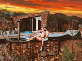 Aardts Cabins, hotel in De Rust