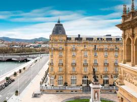 รูปภาพของโรงแรม: Hotel Maria Cristina, a Luxury Collection Hotel, San Sebastian