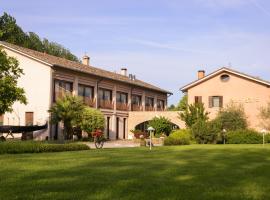 A picture of the hotel: Relais Leon d'Oro