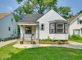 ホテル写真: Pet-Friendly Dearborn Home Less Than 2 Mi to Downtown!