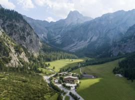 호텔 사진: Gramai Alm alpengenuss & natur spa