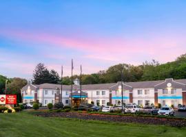 Хотел снимка: Best Western Plus New England Inn & Suites