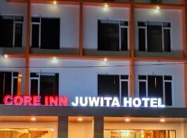 होटल की एक तस्वीर: core inn juwita hotel