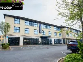 Travelodge Plus Galway, hotel in Galway