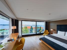 รูปภาพของโรงแรม: Metropolitan Hotels Bosphorus - Special Category