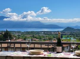 A picture of the hotel: Garda Lake View Apartment