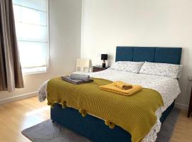 Hotel Foto: 300m to Fitzwilliam museum 3 en-suites double bedroom Victoria house