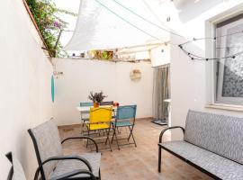 Hotel kuvat: Livorno - Lovely & Central Studio with Terrace!