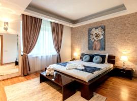 Foto do Hotel: 1BR Apt with Jacuzzi near Herastrau: Ideal Getaway