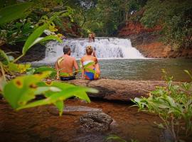 ホテル写真: Waterfall Hostel