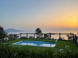 Hotel Photo: Farm seaview on Capri