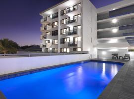 Oaks Mackay Carlyle Suites, viešbutis mieste Makajus