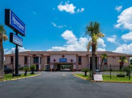 Hotel foto: Rodeway Inn & Suites East