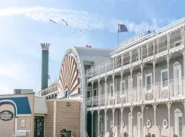 Fulton Steamboat Inn