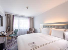 A picture of the hotel: Premier Inn Stuttgart Airport