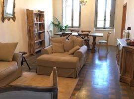 Hotel Photo: Rooftop apartment in Medieval Italian City