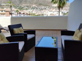 Hotel Foto: Luxury two bed apartment with panoramic views