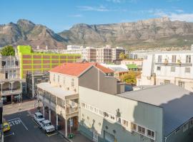 Ξενοδοχείο φωτογραφία: Table Mountain Views From The Heart Of The City