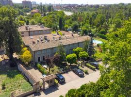 A picture of the hotel: Residence Antico Borgo