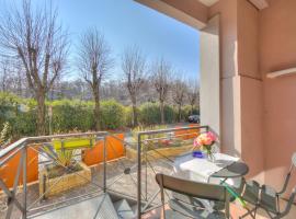 호텔 사진: Yellow, Orange and Blue Apartments Desenzano - Happy Rentals