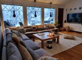 Hotel Photo: Arctic Circle Luxury House