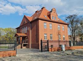 Bon Żur: Brzeg'te bir otel