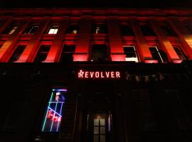 Hotel Photo: Revolver