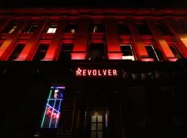 Revolver