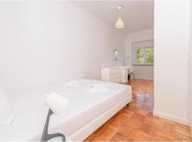 A picture of the hotel: HOUZE_4 room flat in Lisbon Centre near Zoo