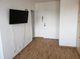 Hotel Photo: Appartement f1