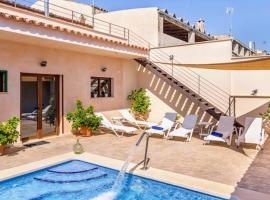 A picture of the hotel: Casa Padrins de ses tanques