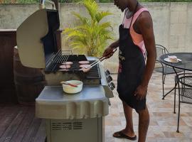 Best E Villas Prospect St James، فندق في سانت جيمس