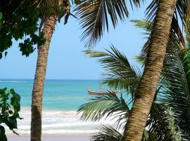 Busua Inn, hotel v destinaci Busua