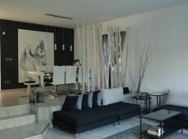 Hotel Photo: This home is suitable for a family gathering