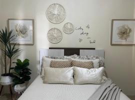 Hotel Photo: Peaceful Fully Equipped 3BR Villa