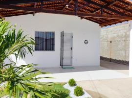 Linda casa no Alvorada II, Hotel in Parnaíba