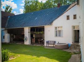 Gambaran Hotel: Holiday Home Kojetice na Moravě by Interhome