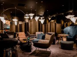 होटल की एक तस्वीर: Motel One Stuttgart-Mitte