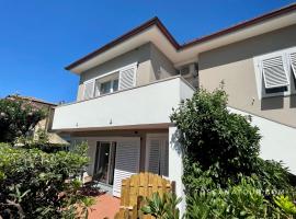 מלון צילום: Casa Sara 3 km dal mare aria condizionata by ToscanaTour