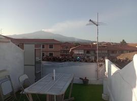 ホテル写真: Vicino l'Etna