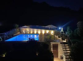 מלון צילום: Appartamento con piscina e idromassaggio a 5 min dal mare