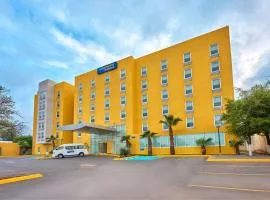 City Express by Marriott Saltillo Sur, מלון בסלטיו