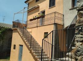 Fotos de Hotel: Casetta con camino per pellegrini e camminatori