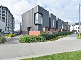 होटल की एक तस्वीर: Lichfield Apartment - Christchurch Holiday Homes