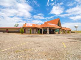 酒店照片: American Best Inn By OYO I-35 Perry near Lake McMurtry